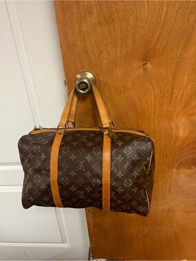 LOUIS VUITTON VINTAGE MONOGRAM SAC SOUPLE 35 TRAVELING DUFFLE BAG
